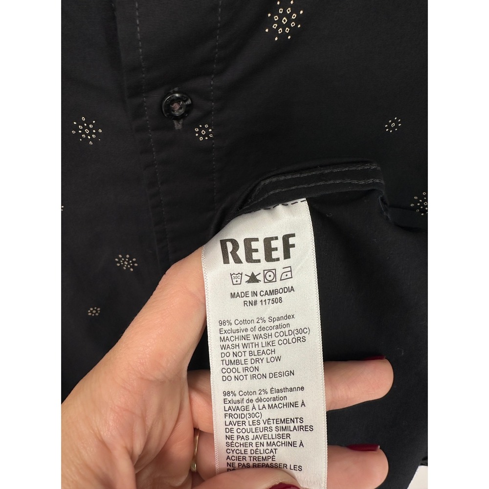 Reef Topaz Men's Shirt Large Black Caviar Print Short Sleeve Stretch NWT 0323 - Picture 7 of 10